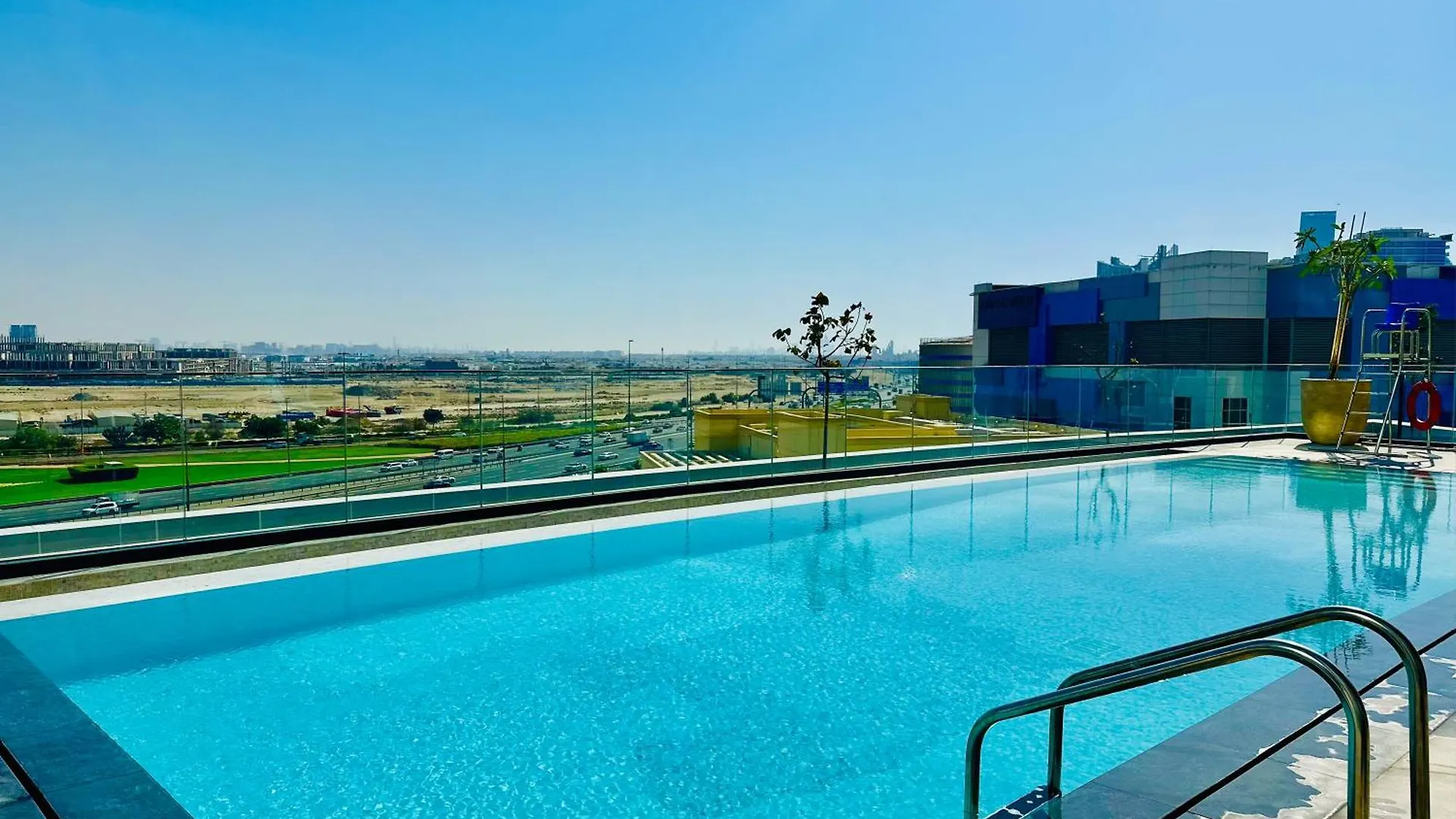 Vserve High Floor Bliss In Dubai'S Iconic Skyline Dubai